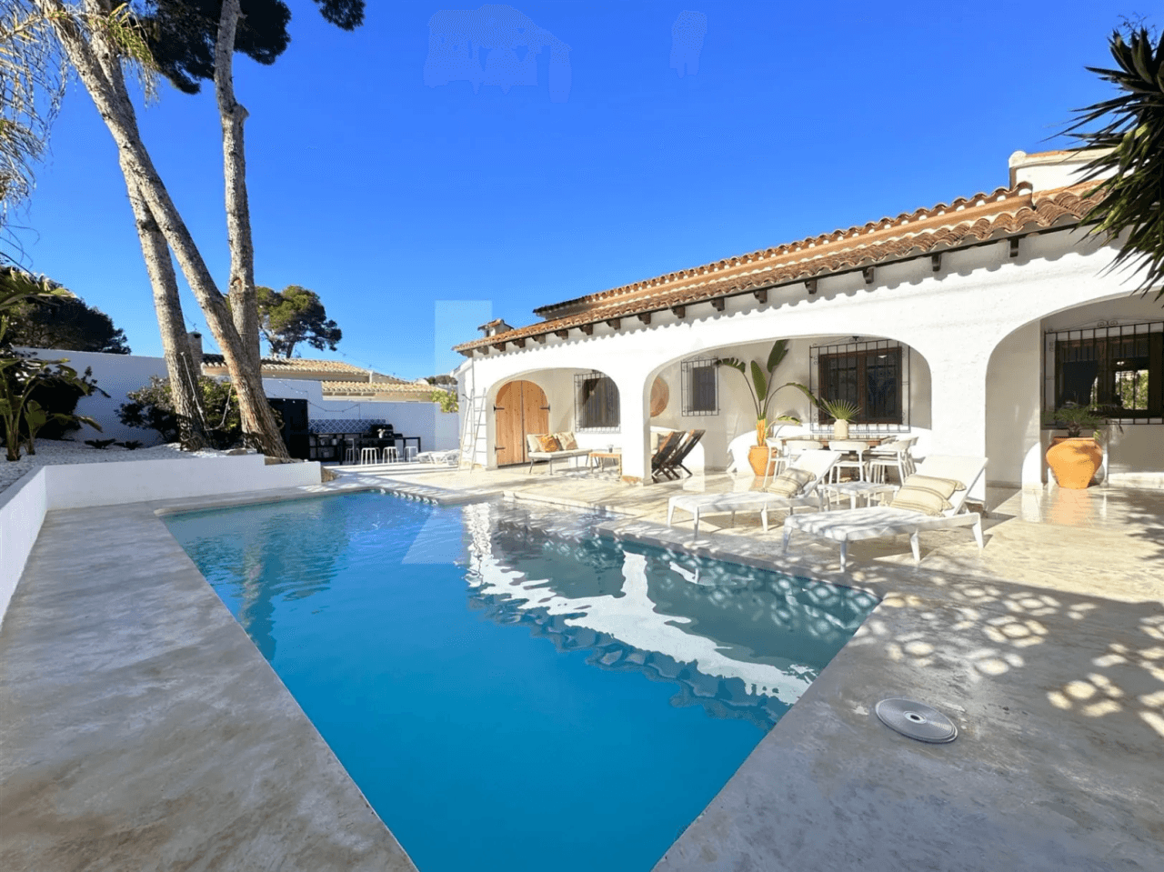 House for sale in Moraira Mediterranean style on one level.