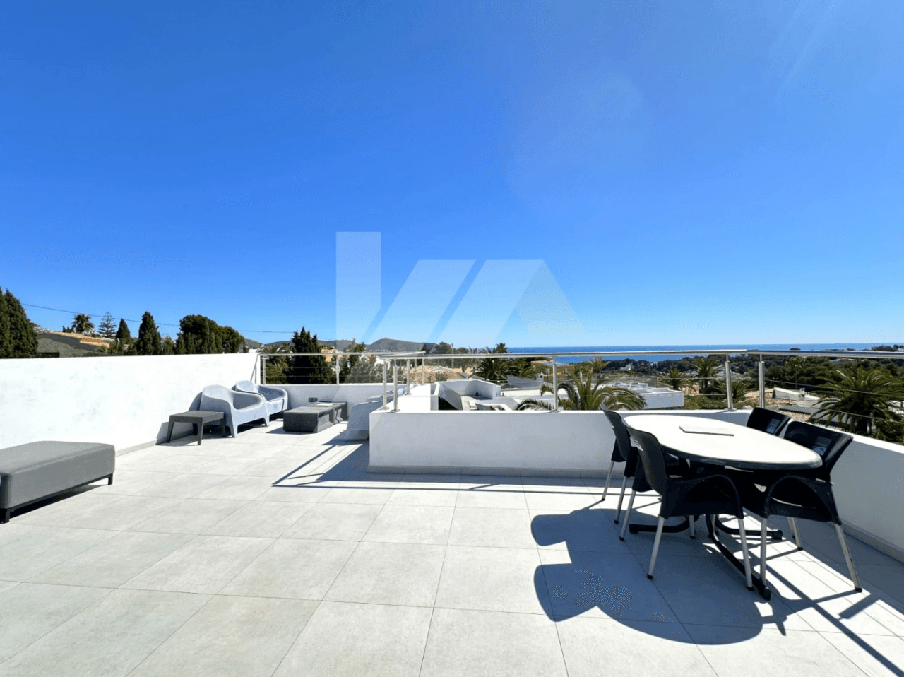 Villa mit Meerblick zum Verkauf in Moraira, Costa Blanca.