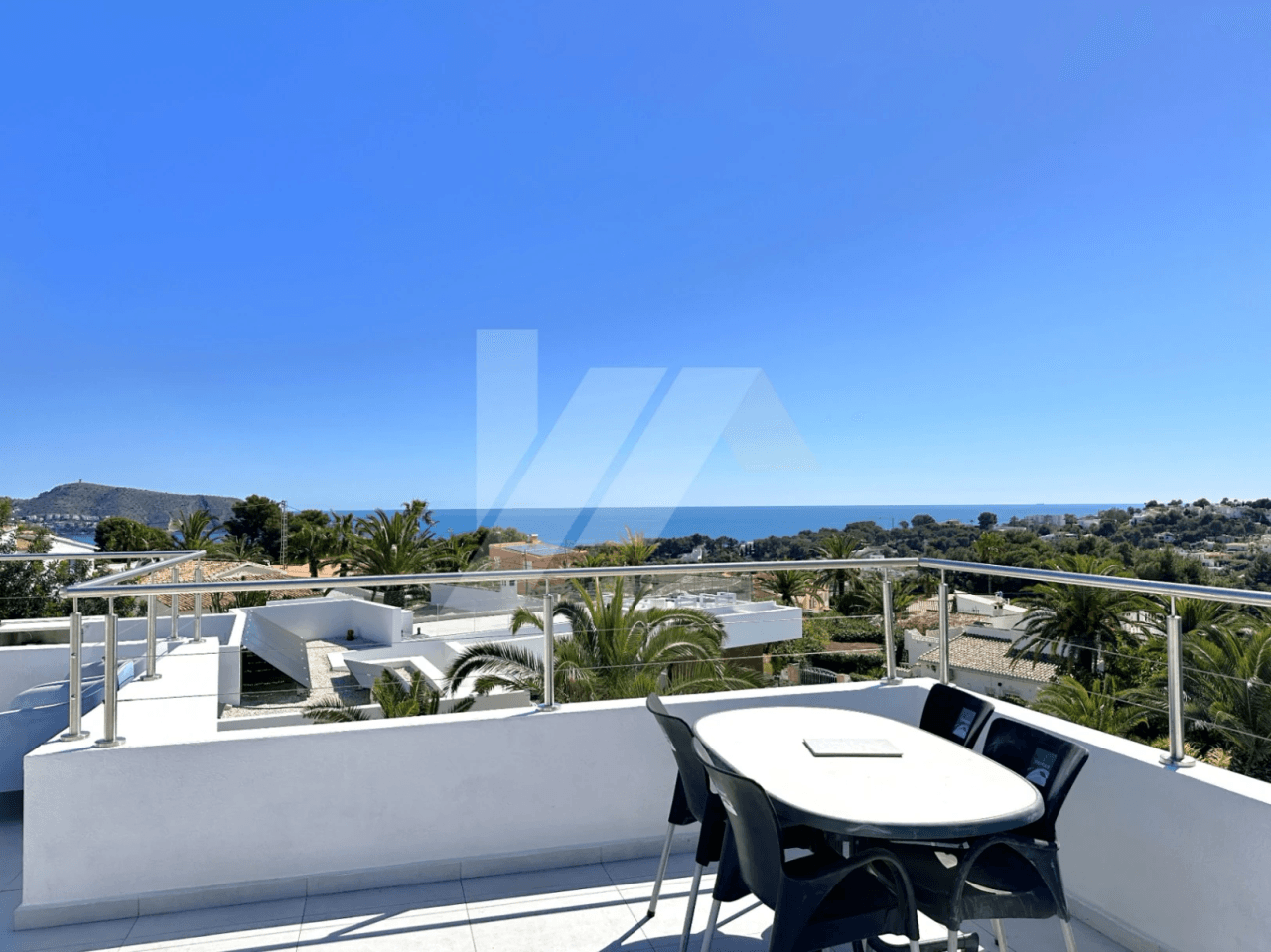 Villa mit Meerblick zum Verkauf in Moraira, Costa Blanca.