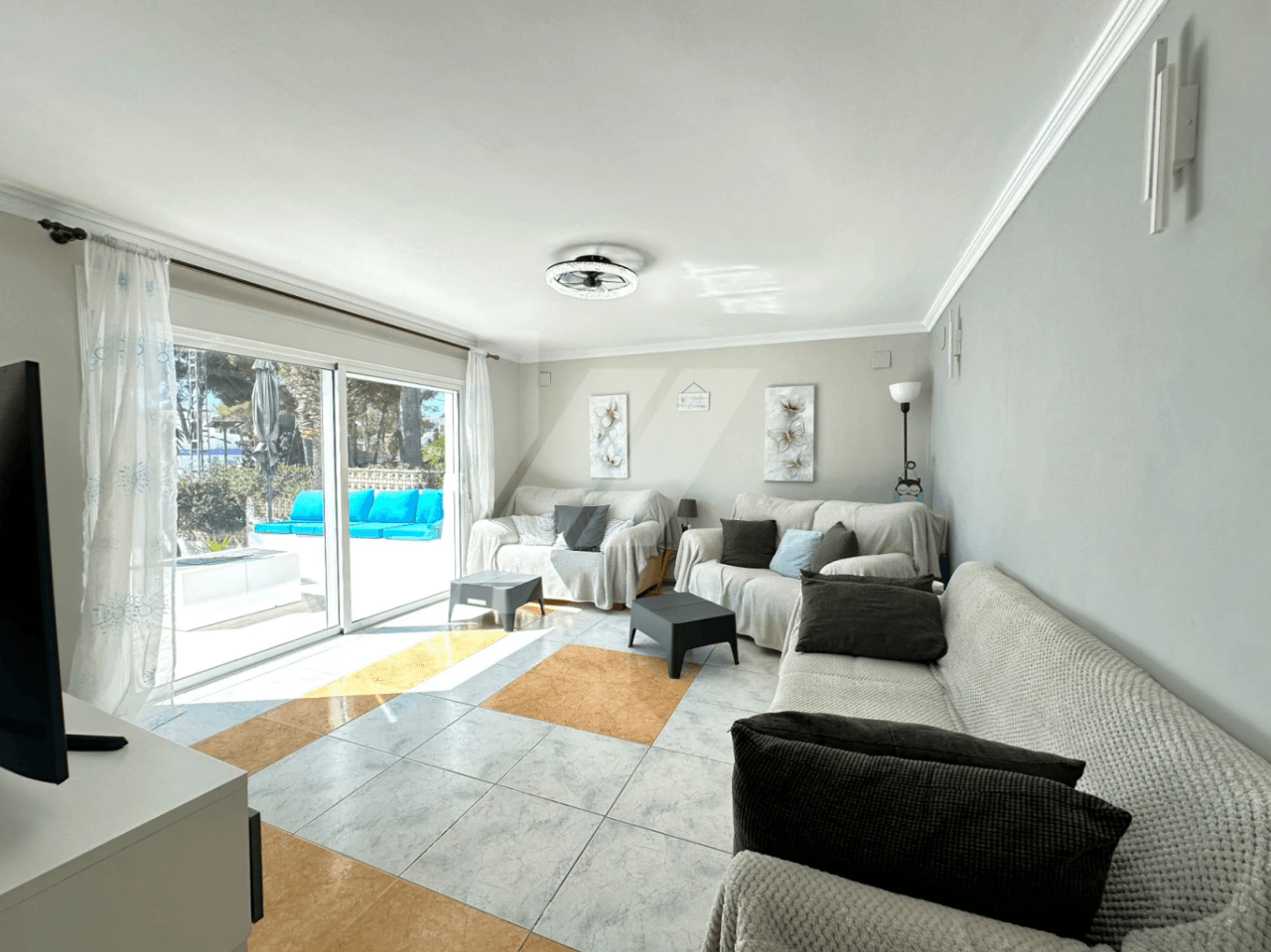 Villa mit Meerblick zum Verkauf in Moraira, Costa Blanca.