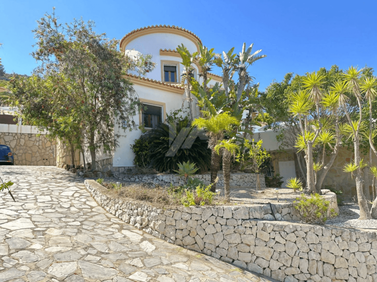 Renovated Mediterranean Villa with Ibiza Charm in Benitachell.