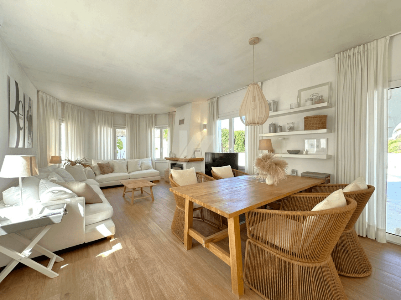 Renovated Mediterranean Villa with Ibiza Charm in Benitachell.